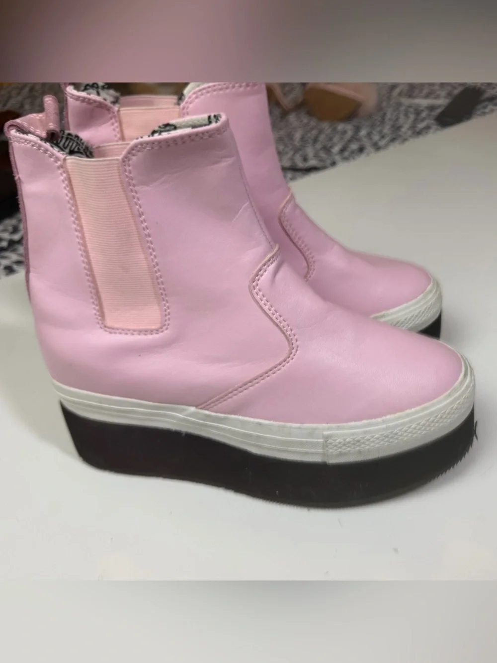 IIJIN Pink Super Chunky Platform Slip-On Sneakers/Boots 9.5-10. *FLAWS/READ*